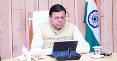 मुख्यमंत्री धामी ने उच्चाधिकारियों के साथ की समीक्षा बैठक, दिए सख्त निर्देश