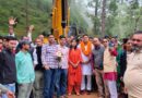 मंत्री राम सिंह कैड़ा ने किया सड़क निर्माण कार्य का शुभारंभ, ग्रामीणों ने फूल-मालाओं से किया स्वागत