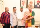 मसूरी में गढ़वाल सभा भूमि एवं भवन हेतु सहयोग के लिए कैबिनेट मंत्री गणेश जोशी का आभार प्रकट करते गढ़वाल सभा के पदाधिकारी