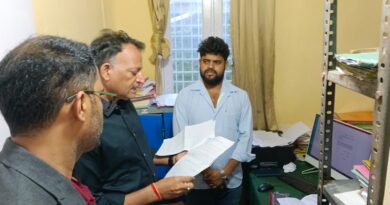जिला पंचायत कार्यालय के औचक निरीक्षण में विभिन्न अनियमितताएं सामने आईं, जांच के निर्देश