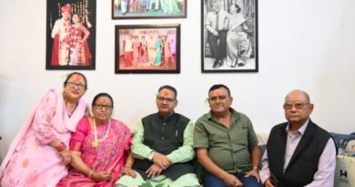 कैबिनेट मंत्री गणेश जोशी ने गोर्खाली समाज के वरिष्ठजनों से लिया आशीर्वाद, दशैं एवं विजयादशमी की दी शुभकामनाएं