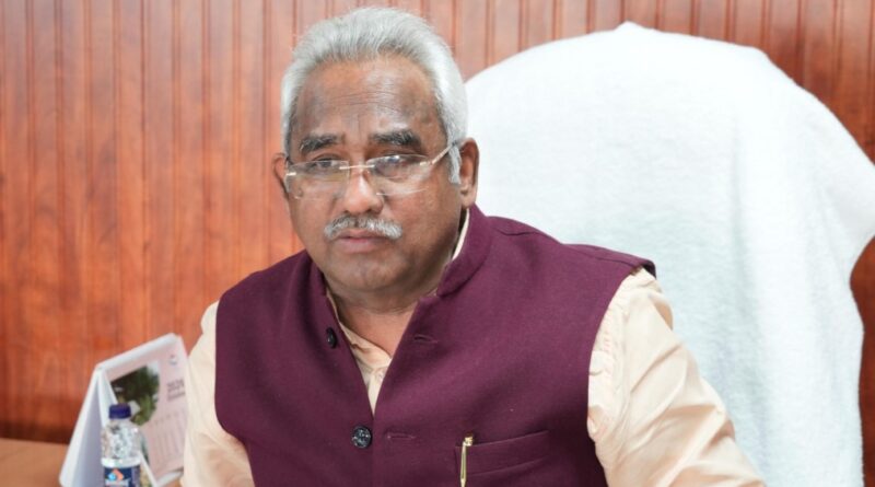 पंचायत भवनों के निर्माण और मरम्मत में तेजी लाने के निर्देश